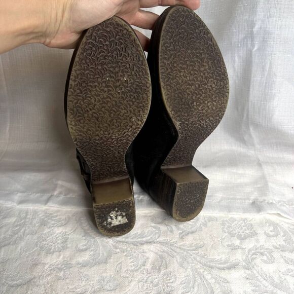 Maurices Brown Country Casual Cool Lace Up Side Heeled Black Bootie Size 8M - Picture 6 of 8